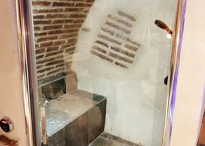 Et Privatif Le Puits De La Grace Lägenhet